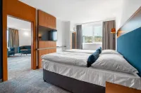Orea Hotel Pyramida Praha - Pools