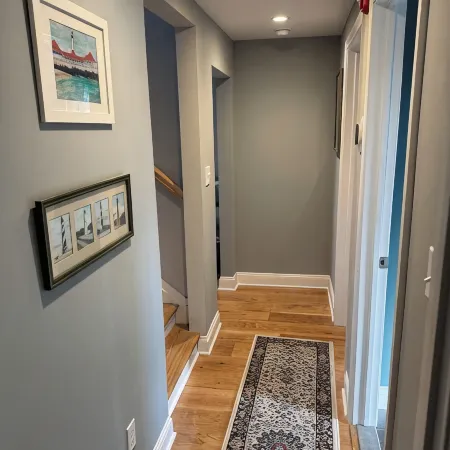 Gut renovated 3-bedroom apartment in historic Cape May
