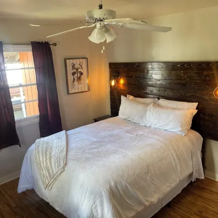Charming 1-bedroom apartment in lovely John Day with WiFi, AC