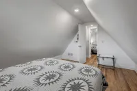 A-Frame Lodge at Cave Run Lake & Marina - Cabin #2