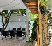 Alaika Maafushi - Nouto- ja jättöpalvelut