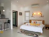 J&R Residence Hotels in Anda