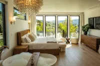 Ultra Luxury Chelan Lake House w/ Sauna, Steam Room, Cold Plunge, and Hot Tub