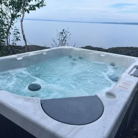 Private Retreat on the world famous Bay of Fundy, Nova Scotia