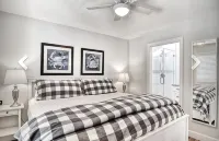 Casa de la Ballena, Back Available on Vrbo. Permit STR15-0329, Walk to the Beach - 2 tähden