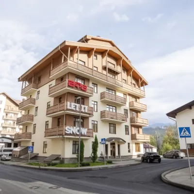 Ays Let It Snow Hotel Roza Khutor - 2성급