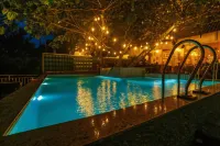 Tea Harvester - Pet friendly