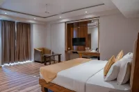 The Shiv Grand