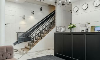 Gizzat Plaza Hotel