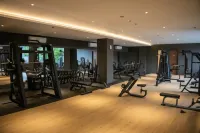 Rogers Hotel Manado - Gym