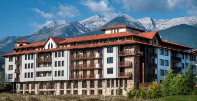Grand Royale Apartment Complex & Spa Hotel di 