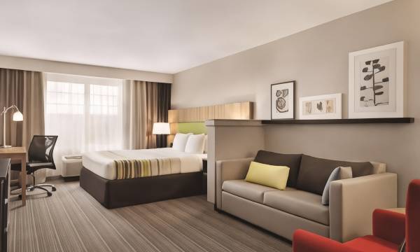 Country Inn & Suites by Radisson, Green Bay East, WI