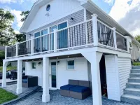 Waterfront Lakehouse Near Gillette Stadium, Central to Boston & Providence - 4-Star