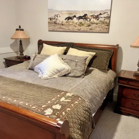 Stunning Ski-in Ski-out Saddle Ridge End Unit in Big Sky/Moonlight