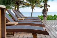 The Breakwater- Heated Pool with Swim up Bar on Sandy, Secluded Beach! - Gym