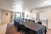 Onetangi Beach Apartments - Parking