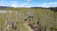 Beautiful, Cozy and Quiet Home Nestled in an Aspen Grove - Hytter