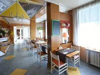 Hôtel Continental Ξενοδοχεία στην πόλη Vierzon