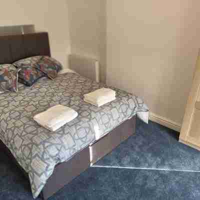 Cosy romantic stay in historic Cotswold cottage Rooms