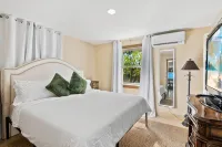 Ultimate Outdoor Living, in the Heart of Exuma, High above it All - Gym