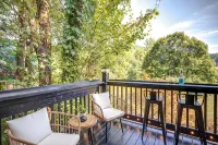 The Zen Den a peaceful cottage with mountain views in gorgeous Banner Elk - 4 stjerner