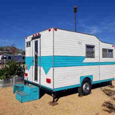 1973 Vintage Camper is for Sale! Contact me to See it! Hotel Exterior