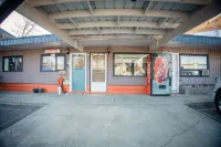 Gold Pan Motel