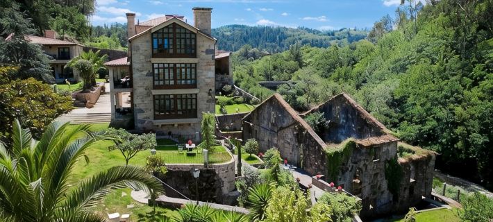 Torre do Rio Hotels in Caldas
