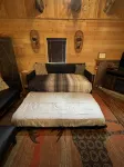 Adirondack Style Lodge - Minutes from Keuka Lake, Wineries. Very Private.