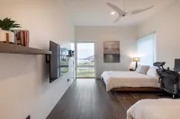 Bandon Beach - Ocean View, Hot Tub & Beach Access - 4-Star