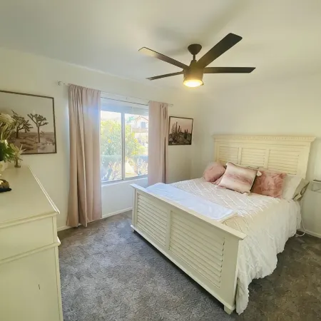 Beautiful, 3 Bedroom , 2Bath ,Heated Pool , Pool Table