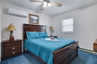 Water front boating, fishing, swimming, ski, golf, horseride, hike & more! - Boutique
