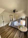 Fully remodeled 1920’s Family size Whole house, 4 bedroom 2.5 bath, 2000 sq ft - Homestays
