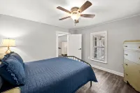Cozy 2 bedroom in the heart of Gold City - 3-Star