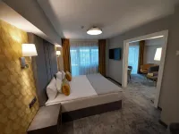 Hotel Univers Hotel in zona Iulius Mall