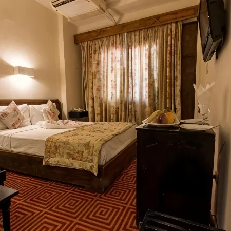 Cleopatra Hotel