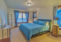 Seascape Villa - Oceanfront panoramic view - Hot tub - 4-Star