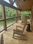 Deer Lick Cabin Lake Front Cabin That Sleeps 6.  Minutes from Bristol - 4-Star