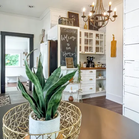 Cozy Modern Home Near Wsu, Pet-Friendly, Fast Wi-Fi & Fire Pit