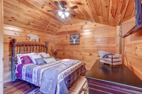 Great Mountain Views, Family Friendly, Hot tub, 5 miles to Downtown Blue Ridge - Chalets