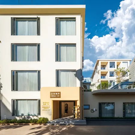 Muyue · Envis Ter Baiyu Seaview Resort Scenic Homestay (Dali Erhai) Hotels in Dali