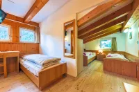 Chalet Pineta Relax Location - Parvekkeita