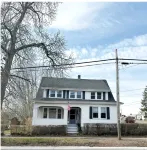 Recently totally renovated duplex located 5 minutes from Downtown Bristol. - 3-Star
