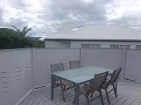 11A Seaview靠近海灘，海景及奧特韋山脈景觀度假屋，寵物友好 - 3 星級