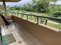 Beautiful, large studio with Mountain views from deck, beach access & A/C - วิวภูเขา