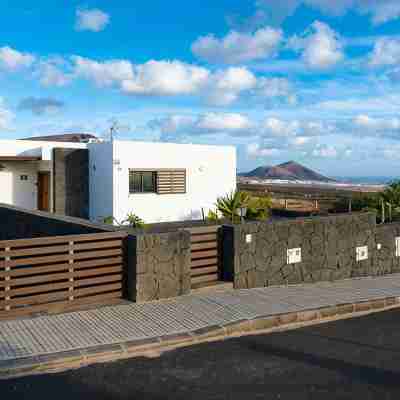 A Special Offer Villa with pool of 150m2. Hotel Exterior