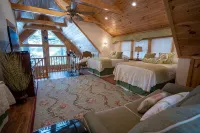 Highly Recommended Lake Side Cabin.  Welcome to Majestic Pines on Schroon Lake. - Wifi