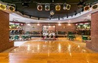 Kentucky's Majestic Mountaintop Estate with pool: The Bluegrass Palace - 5 Sao