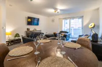 VSBS Waterfront Walk Apt 3 Bed Sleeps 6 Parking - Condos