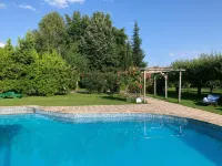 Galeria in the Garden - Pools